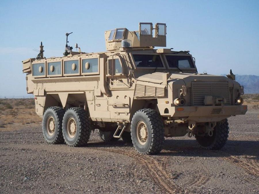  BAE RG33L 2008 года  (фото 1 из 5)